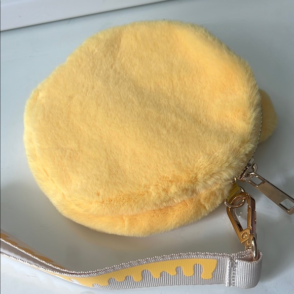 Disney Yellow and Black Bag with Playful Design - Picture 2 of 4